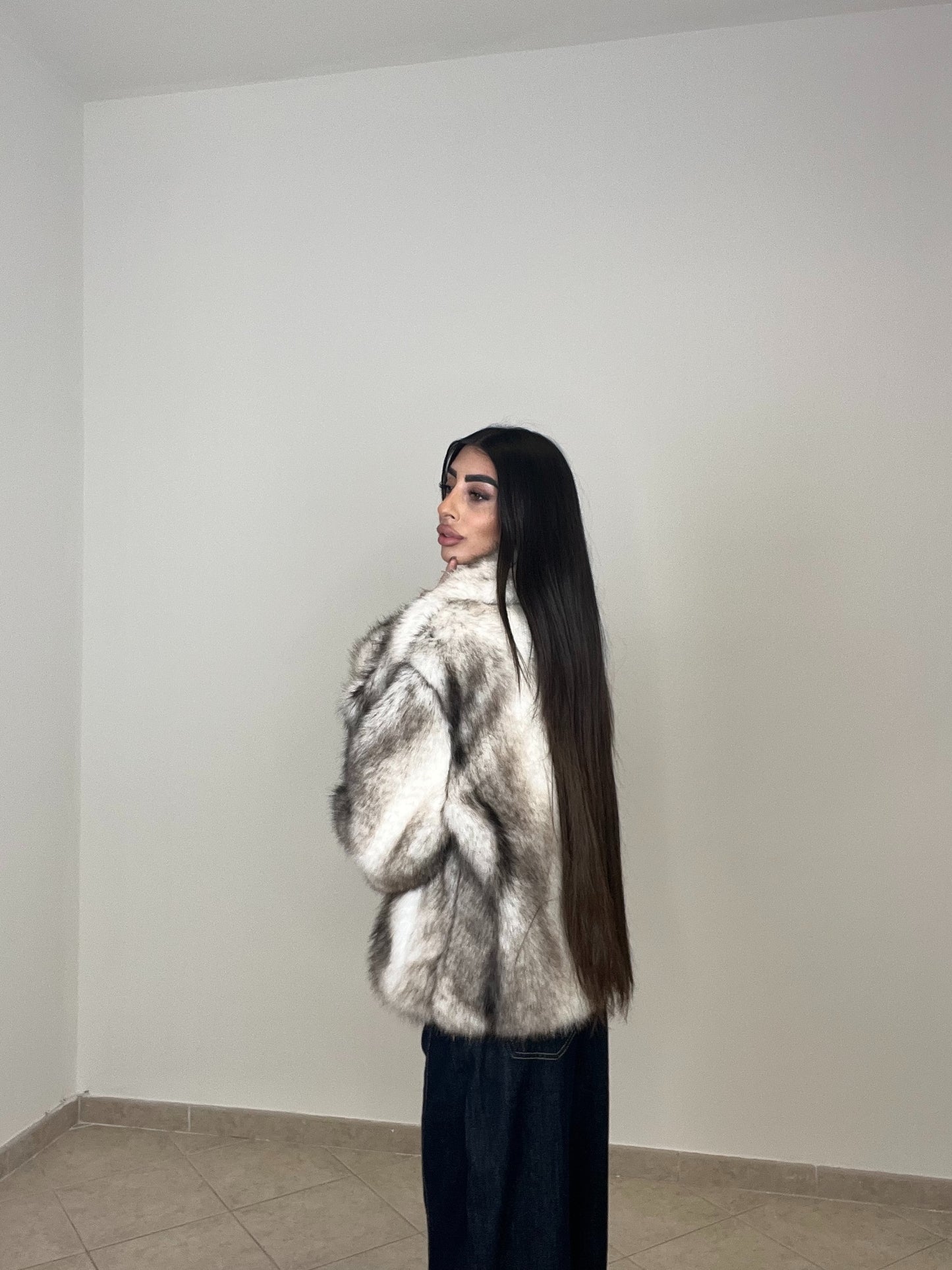 ECOFUR WOLF BICOLOR