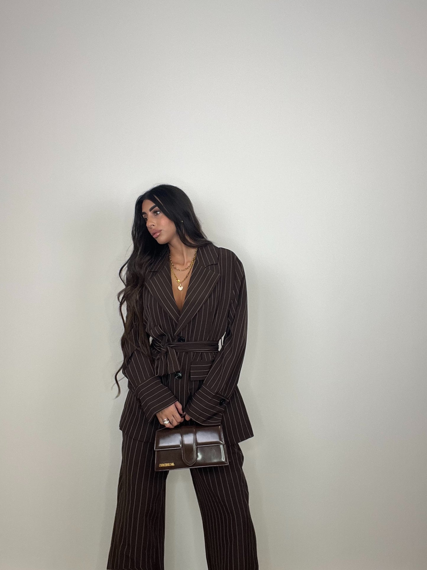 TAILLEUR GESS MARRONE